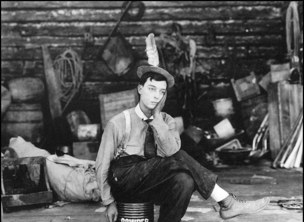 http://Buster%20Keaton%20vo%20filme%20Bledá%20tvár%20(1922),%20ktorý%20uvedie%20Filmový%20kabinet. 