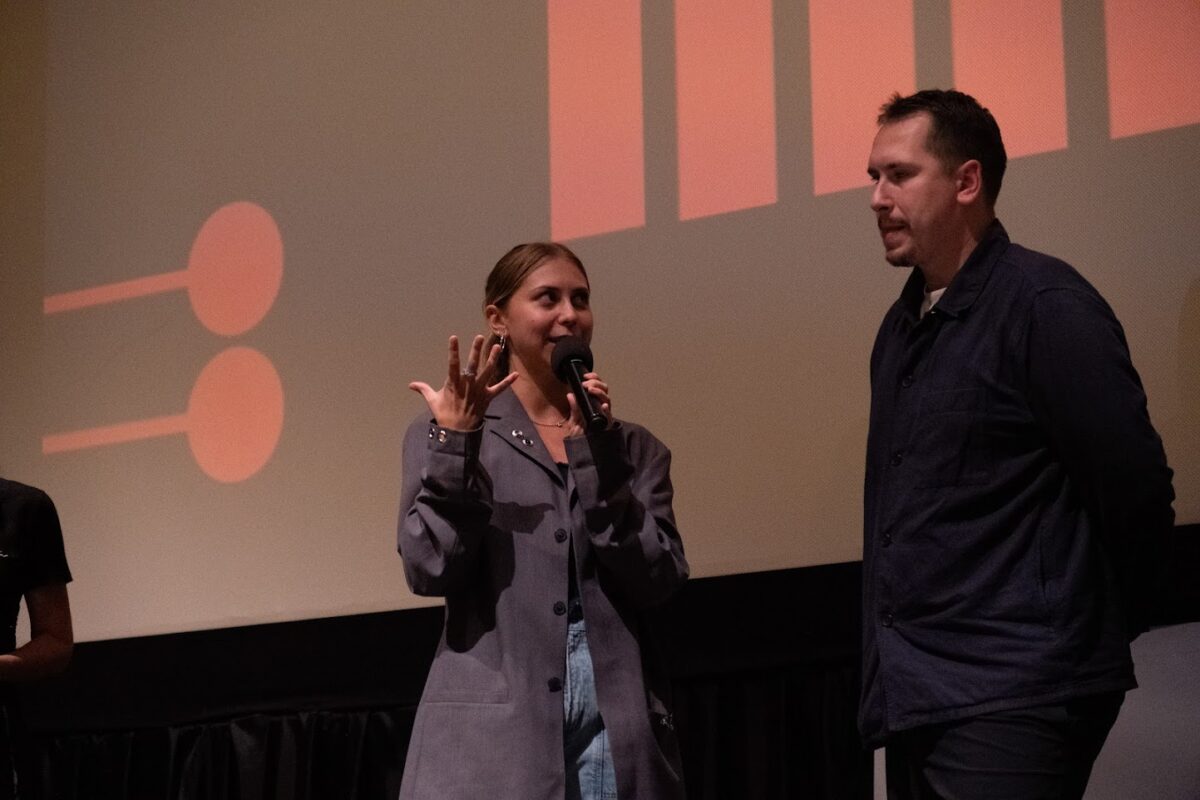 Cinematik 2025 Piešťany Režisérka Katarína Gramatová a producent Igor Engler na premiére ich filmu Hore je nebo, v doline som ja. Foto: MFF Cinematik/Ester Šmídová