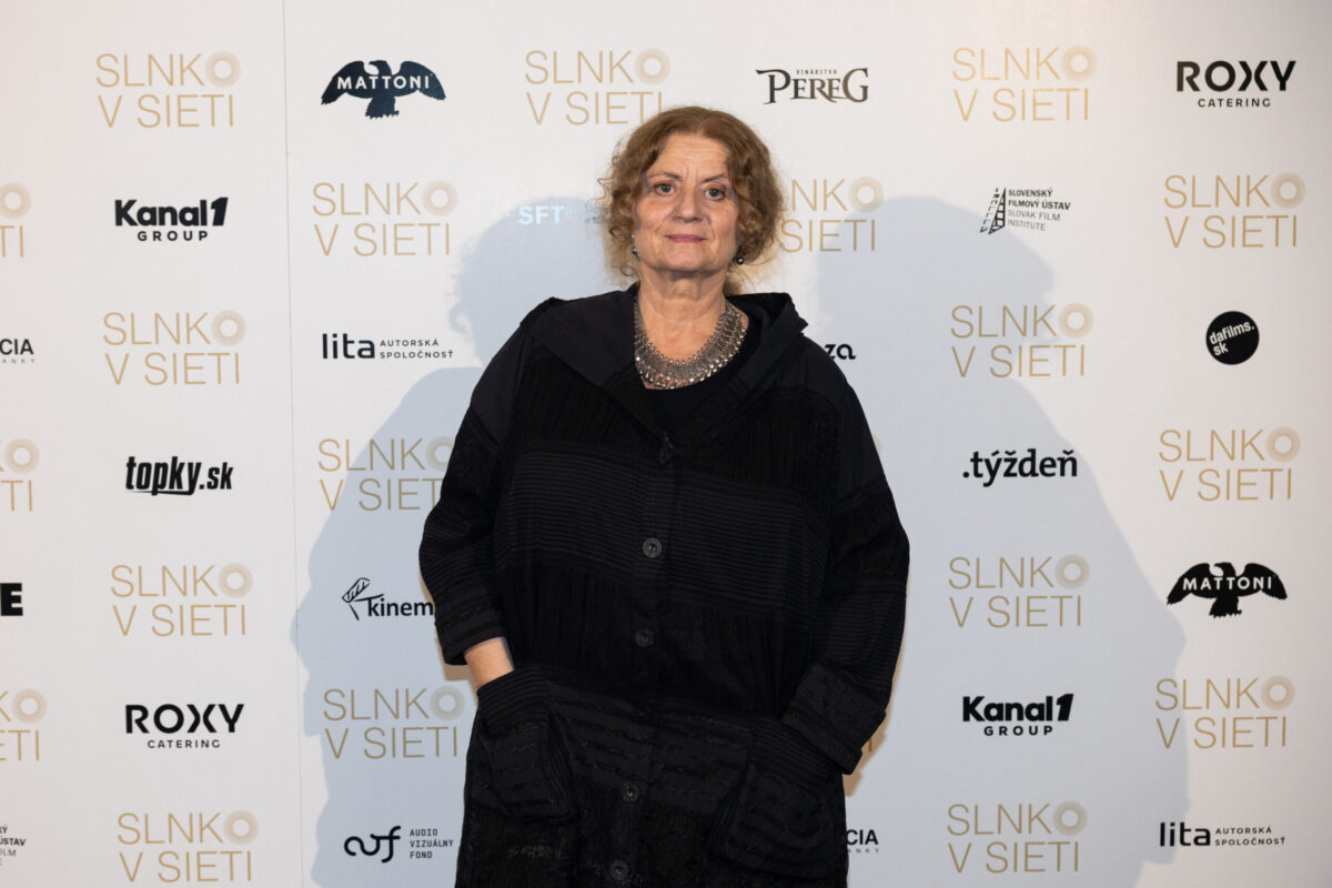 Slnklo v sieti prejavy Zuzana Gindl-Tatárová získala Slnko v sieti za výnimočný prínos slovenskej kinematografii. Foto: SFTA